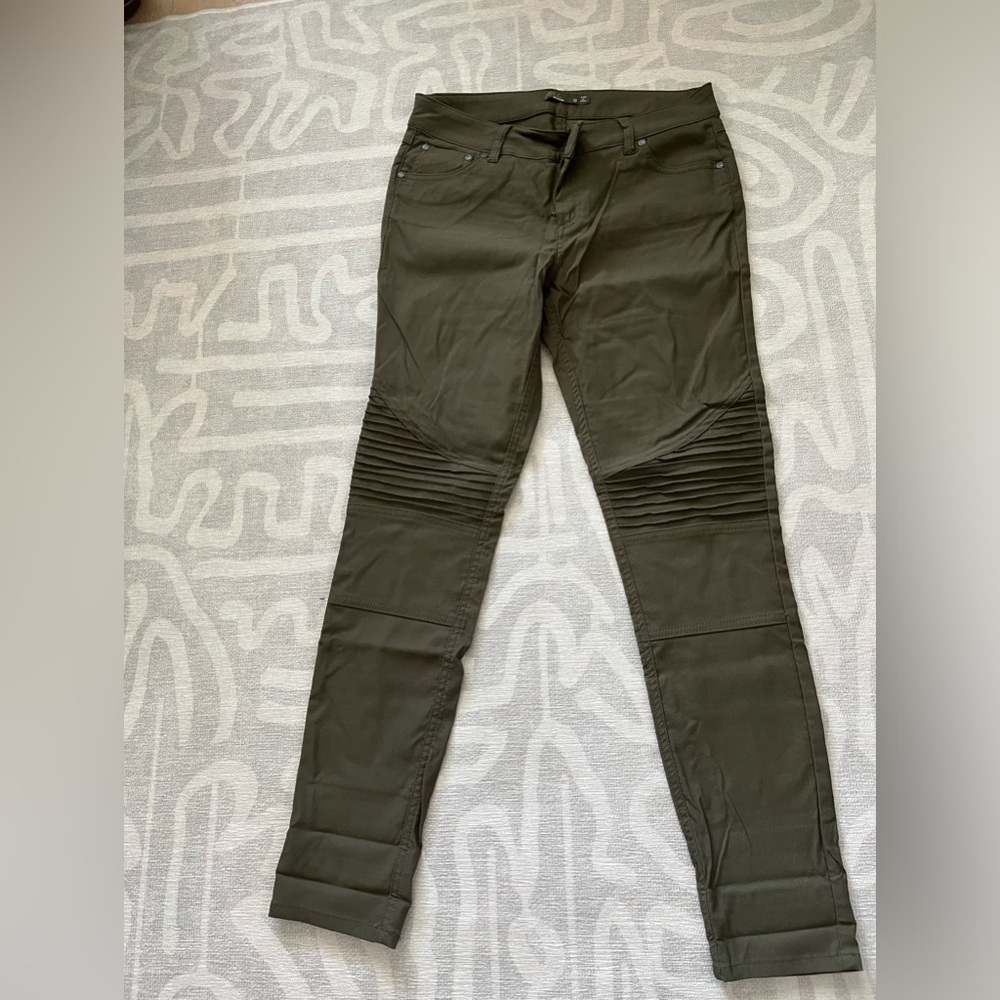 Prana moto style skinny pants, size 10, army green. Good used condition